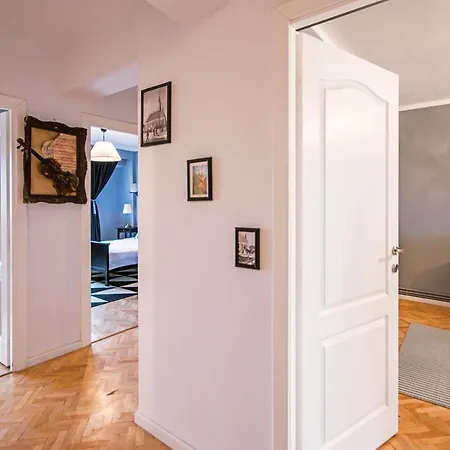 Διαμέρισμα Downtown Wonder *