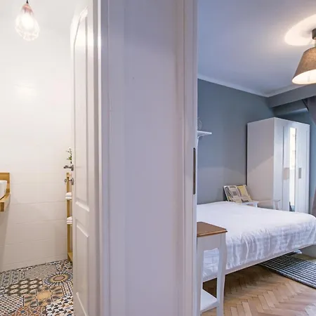 Διαμέρισμα Downtown Wonder *