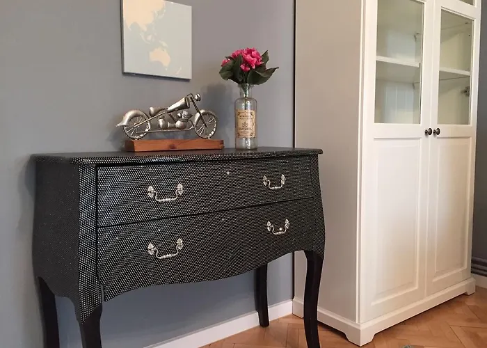 Downtown Wonder Апартаменти