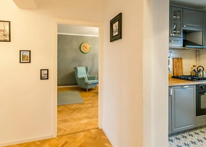 Апартаменти Downtown Wonder